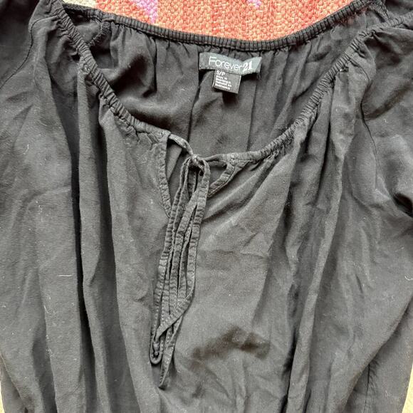 Peasant Blouse Romper with Shorts and 3/4 Sleeves Black Women's Size Small - Picture 4 of 4